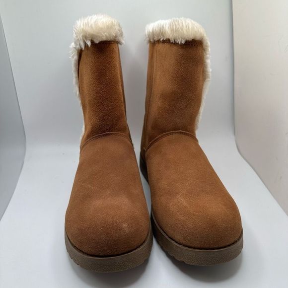 CUSHIONAIRE Women's pull on boot +Memory Foam 8 TAN - Picture 2 of 7